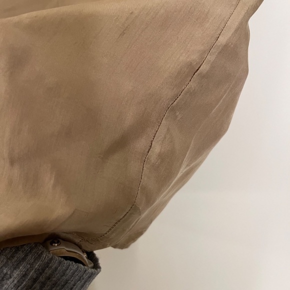 Vintage 100% Silk Gold T-Shirt Blouse size XL - Picture 8 of 8